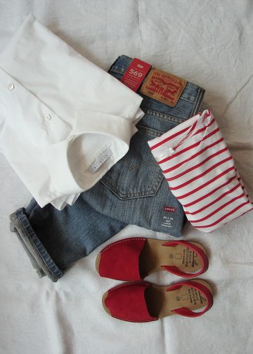 women's assorted clothes